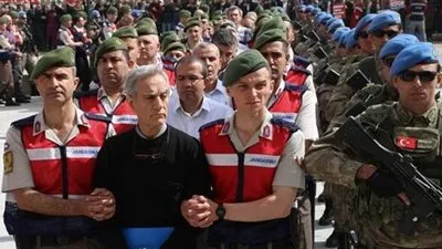 الدفاع التركية: إقالة أكثر من 15 ألفا منذ الانقلاب