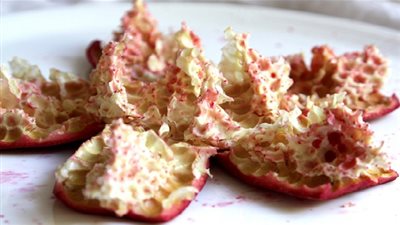 جربي مشروب قشر الرمان الطبيعي للقضاء على الدهون الزائدة