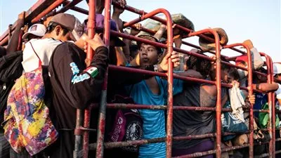 الشرطة المكسيكية تعترض مسيرة قافلة مهاجرين من أمريكا الوسطى