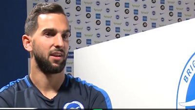 لاعب برشلونة السابق يتوقع نتيجة الكلاسيكو.. ولا يعبأ بتراحع مستوى الملكي