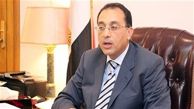 رئيس الوزراء يتفقد توسعات محطة صرف 