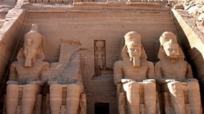 معبد أبو سمبل.. مكان له تاريخ 