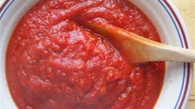 أسهل طريقة لتحضير صوص البيتزا 
