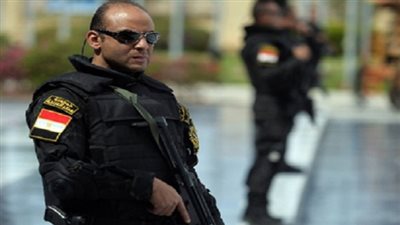 ضبط أسلحة ومخدرات في حملة مكبرة بالمحافظات