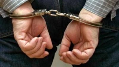 القبض على عاطلين سرقا طالبة في الساحل