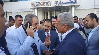 محافظ السويس والقيادات التنفيذية والتعليمية يتابعون حالة طالبات الاختناق   