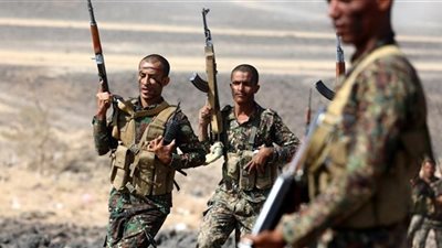 الجيش اليمني يتوسع في حصاره معقل زعيم الحوثيين بصعدة