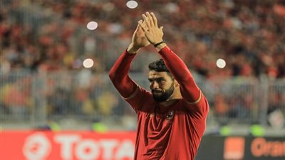 شريف إكرامي يشكر جماهير الأهلي ويوجه رسالة نارية لوسائل الإعلام