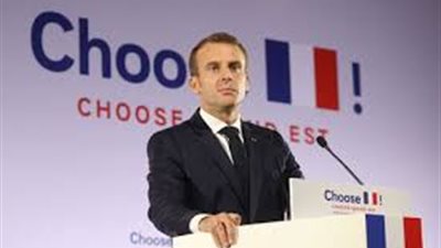 ماكرون يحذر من التصالح مع القوميين المتشددين وعودة 