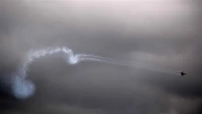 عاجل.. مقاتلة روسية تهدد طائرة عسكرية أمريكية (تفاصيل)