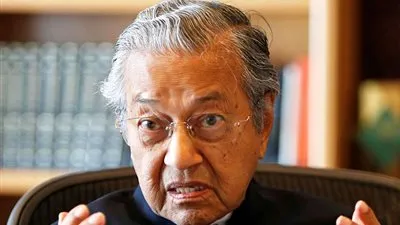 مهاتير محمد: اليابان مستعدة لدعمنا فى التغلب على مشكلاتنا المالية