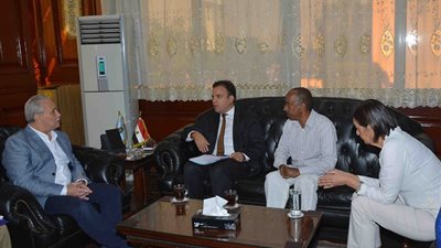 فرنسا تبحث إنشاء مركز لتعليم لغتها في الأقصر 