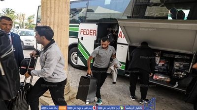 بعثة الأهلي تصل فندق الإقامة بتونس