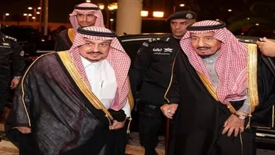 صدى- السعودية | خادم الحرمين الشريفين يغادر الرياض متوجها إلى القصيم