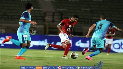 هدية أبوتريكة تجبر مؤمن زكريا على حذف تغريدة الرحيل (صور)