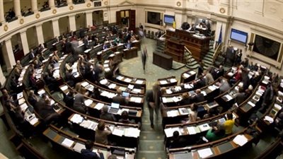 وزير الخزانة البلجيكي يمثل أمام البرلمان بسبب الأموال الليبية