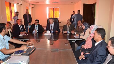 محافظ بني سويف: 