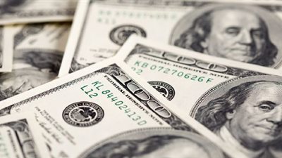 سعر الصرف.. تعرف على أسعار الدولار في البنوك اليوم 