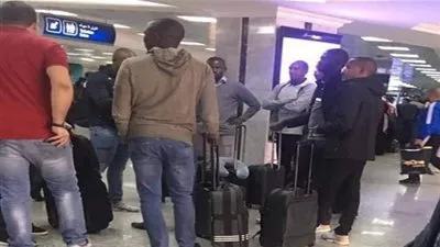 حكم مباراة الأهلي والترجي يصل تونس