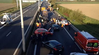 موكب تيريزا ماي ونظيرها البجيكي يتعرض لحادث سير (فيديو)