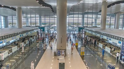 مطار الملك خالد: جميع المرافق منتظمة ولم تتأثر بالأمطار