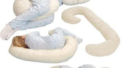 وسادة نوم الحامل.. المزايا والعيوب
