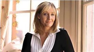 محطات في حياة الكاتبة 