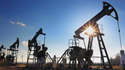 السودان وروسيا يبحثان سبل تطوير التعاون الثنائي في المجال النفطي