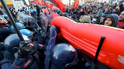 إيطاليا.. الآلاف يتظاهرون في تورينو تأييدا لمشروع خط للقطارات مع فرنسا