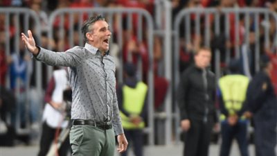 عاجل.. الأهلي يكشف حقيقة استقالة كارتيرون