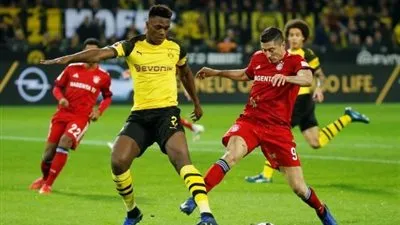 دورتموند يخطف فوزا مثيرا من بايرن ميونيخ في كلاسيكو ألمانيا 