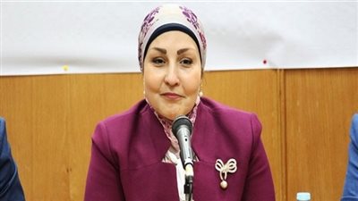 برلمانية: لا يوجد مجانية حقيقية بالتعليم في ظل وجود الدروس الخصوصية