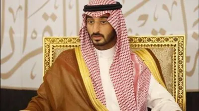 عاجل – السعودية | نائب أمير مكة المكرمة ينقل تعازي القيادة لذوي الشهيد الحارثي