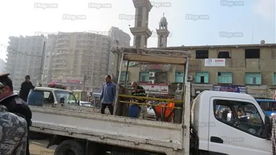 لإزالة الإشغالات ورصد المخالفات.. حملة مكبرة بمختلف الشوارع والمحاور المرورية الهامة بالقاهرة (صور)