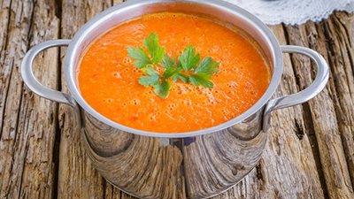 لرجيم صحي.. طريقة عمل شوربة البصل والطماطم