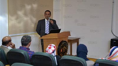 جامعة السويس تستضيف ندوة علمية عن طب التجدد باستخدام الخلايا الجذعية (صور)