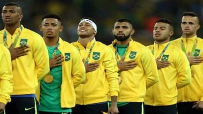 استدعاء رافينيا لقائمة البرازيل لمواجهتي أوروجواي والكاميرون