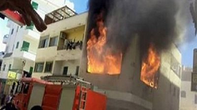 الدفع بـ3 سيارات إطفاء لإخماد حريق داخل شقة سكنية في المطرية 