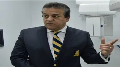 وزير التعليم العالي يتفقد كلية الفنون الجميلة بجامعة حلوان