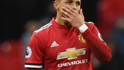 صفقة محتملة تعيد سانشيز إلى الدوري الإسباني