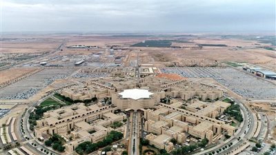 عاجل- السعودية| جامعة القصيم تعلق الدراسة في جميع الكليات.. الخميس        