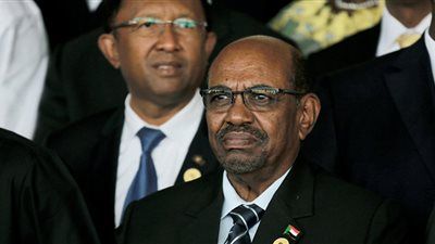 البشير يتهم جهات دولية بتعطيل مبادرة السودان لتحقيق السلام