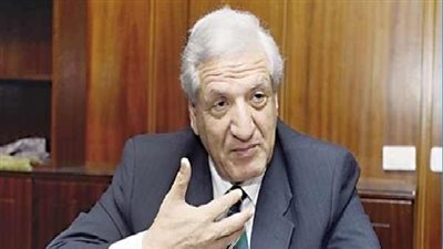 قبل اجتماعه بقليل.. خبير اقتصادي يكشف موعد تخفيض 