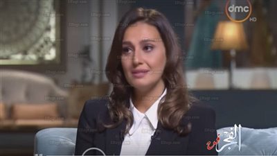 شاهد.. أول ظهور إعلامي لحلا شيحة بعد خلعها الحجاب (فيديو)