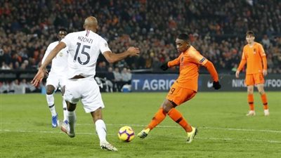 هولندا تخطف فوزا ثمينا من فرنسا بدوري الأمم الأوروبية