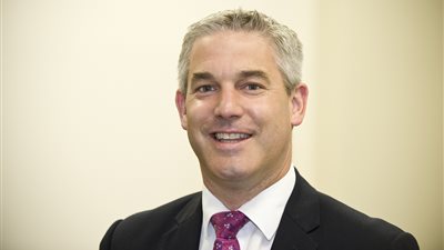 تيريزا ماي تعين ستيفن باركلي وزيرا جديدا للـ