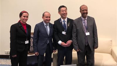  وزير الصناعة يبحث مع شركة يابانية إنشاء أكبر مجمع لتصنيع مستحضرات التجميل 