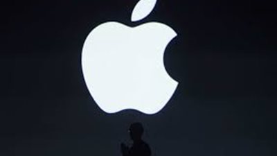 لهذا السبب.. أبل تتراجع عن إنتاج نسخ جديدة من آيفون XR