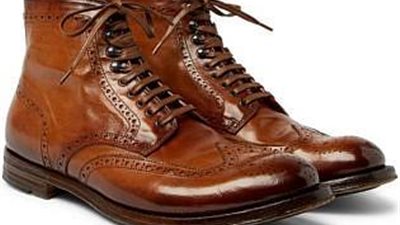 6 أنواع أحذية لاكمال أناقتك في الشتاء (صور)