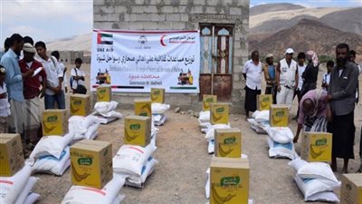 بالأرقام.. الهلال الأحمر الإماراتي يقدم مساعدات غذائية للساحل الغربي